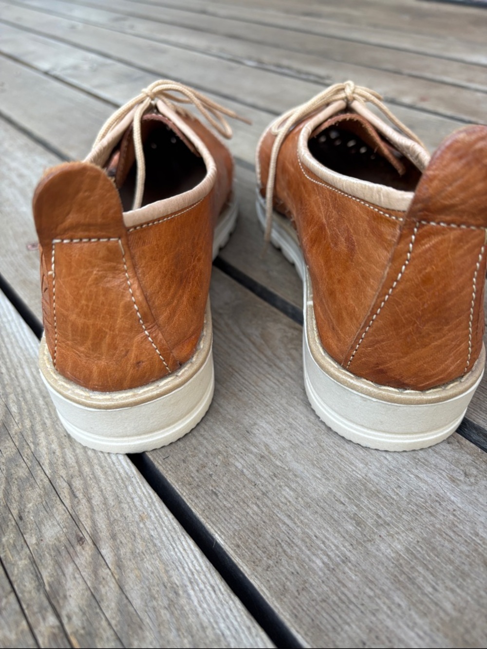 Huaraches (7) Embossed Brown Leather Sunflower & Woven Design Lace-up Loafer - Picture 2 of 12